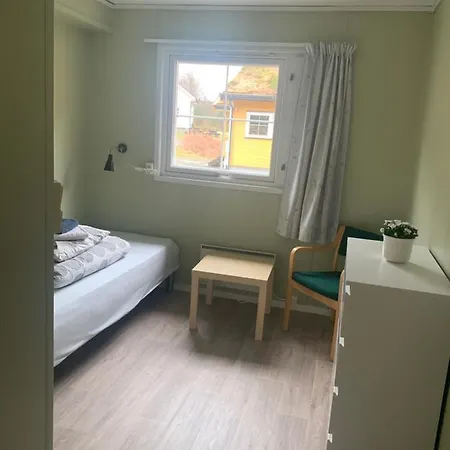 Fosseland Gjestegard אכסניה *