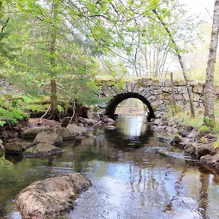 Fosseland Gjestegård Vandrerhjem *