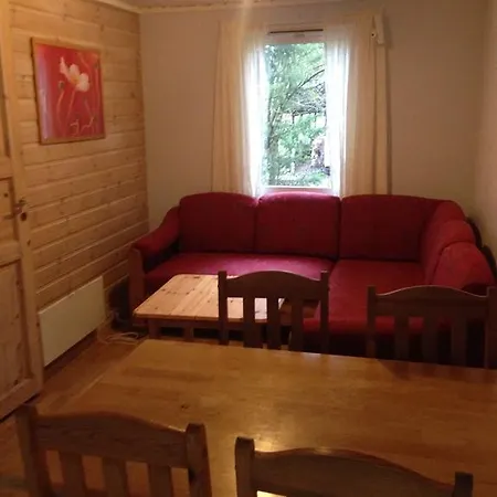 بيت شباب Fosseland Gjestegard *